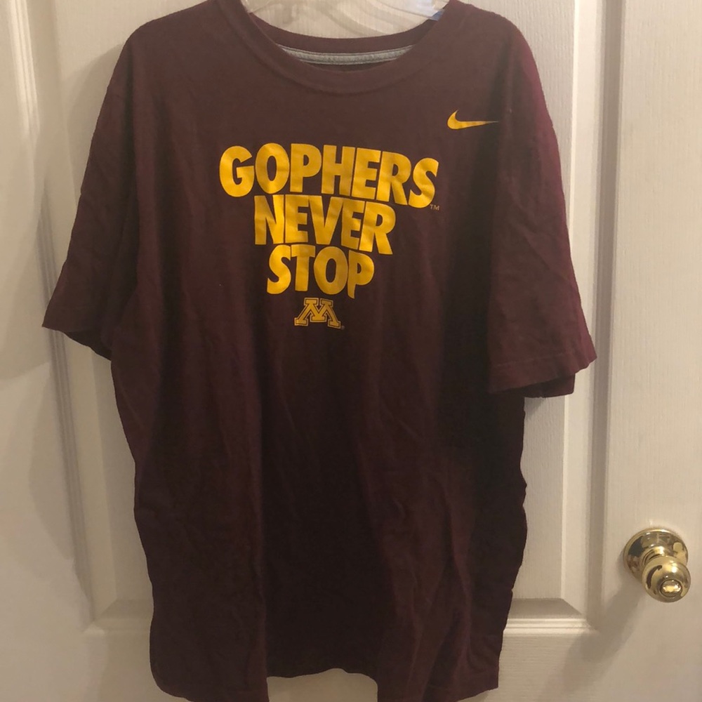 COPY - University of Minnesota Nike T-Shirt📝